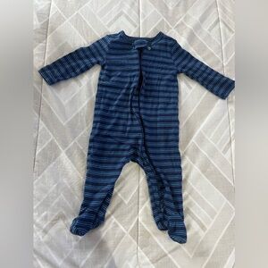 4 Comfy Sets !!